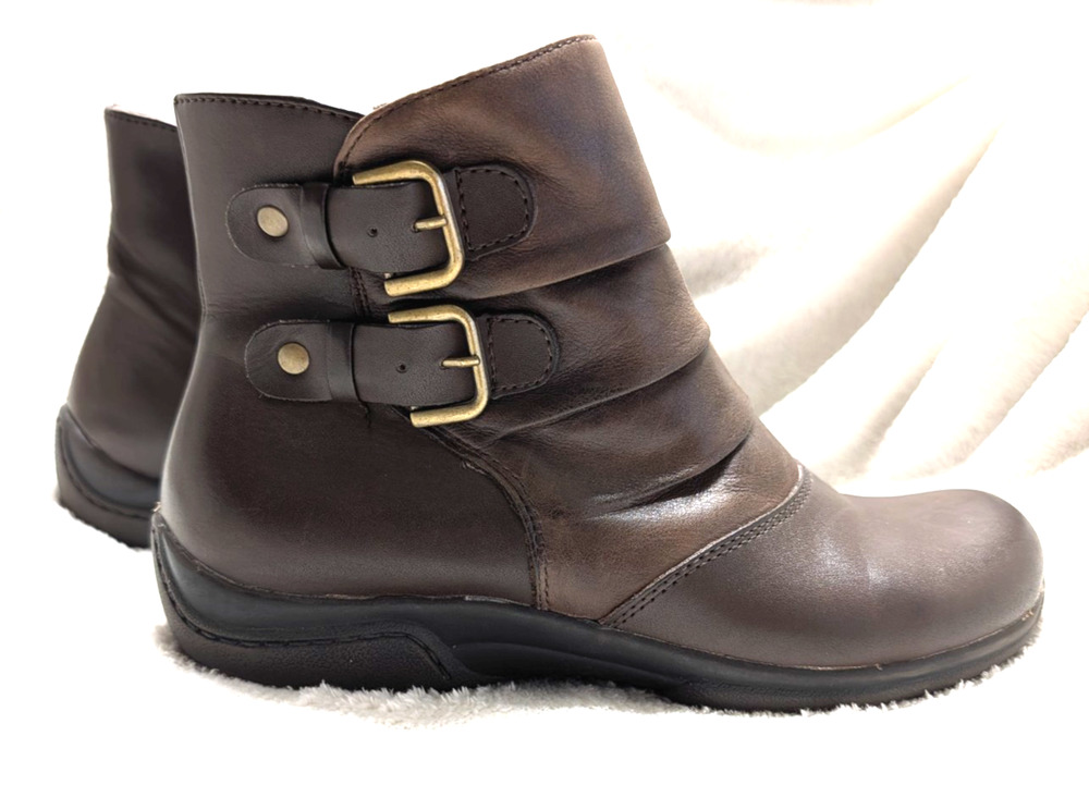 Earth Origins Brown Leather Boot Size 7M Side Zip Ankle Booties Desoto